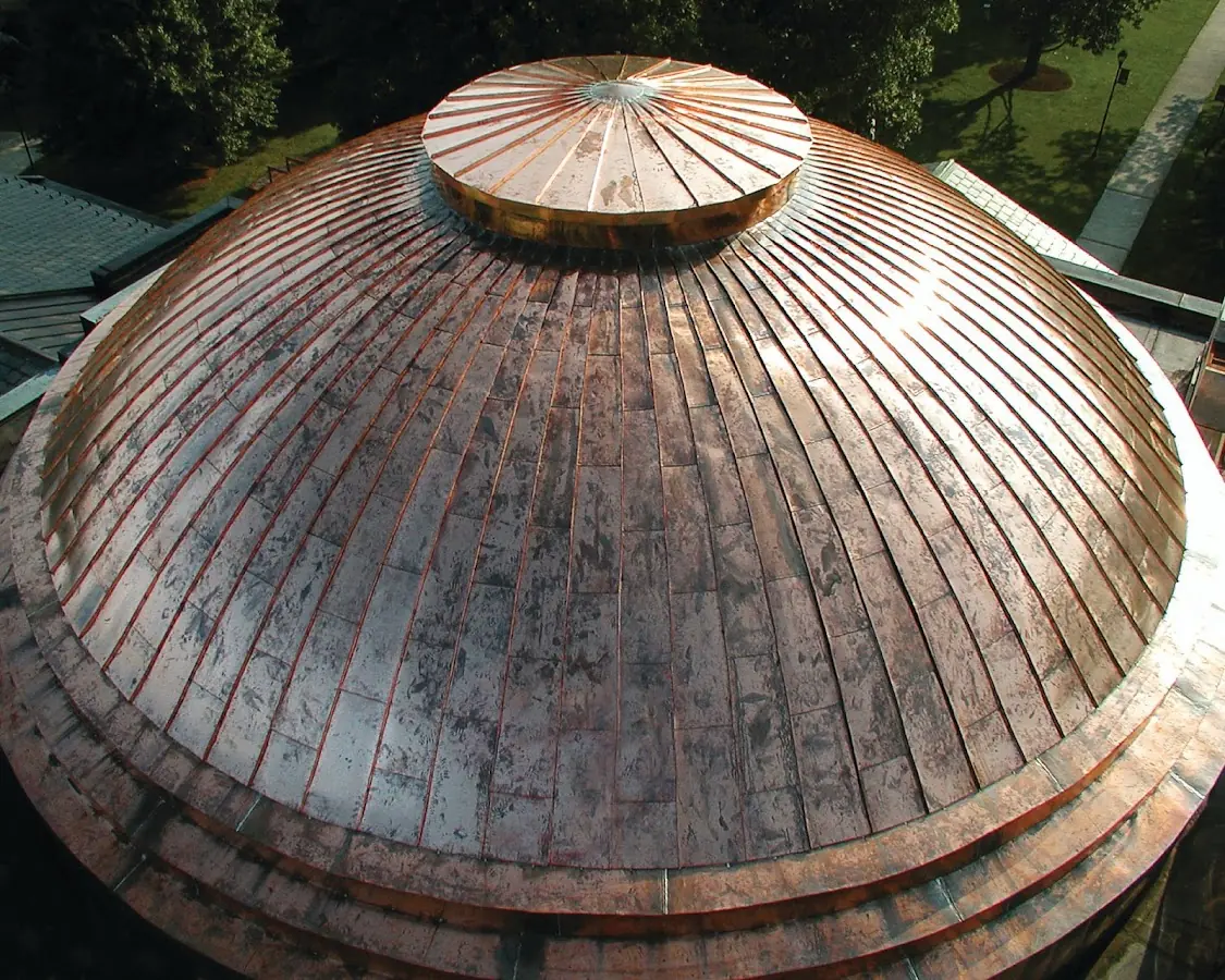 Craftsman Roofing crew installing a new roof in Jefferson